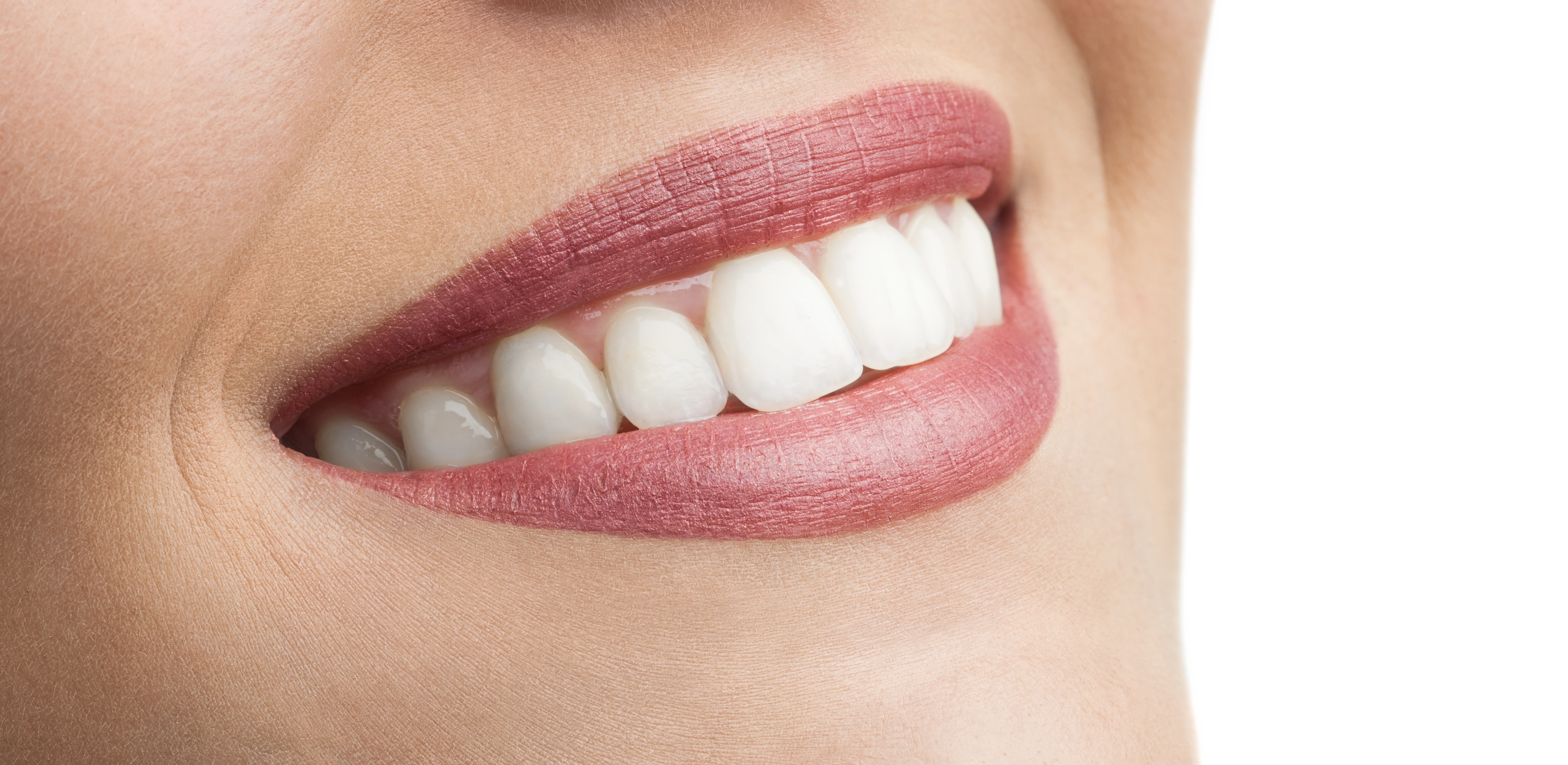 Schöne attraktive Zähne